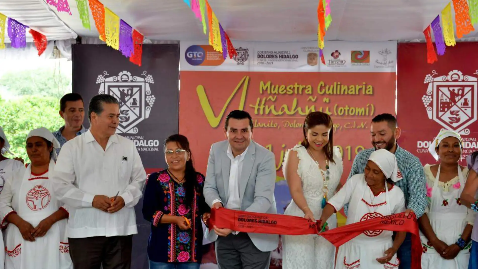 inauguracion comida otomi1 ok